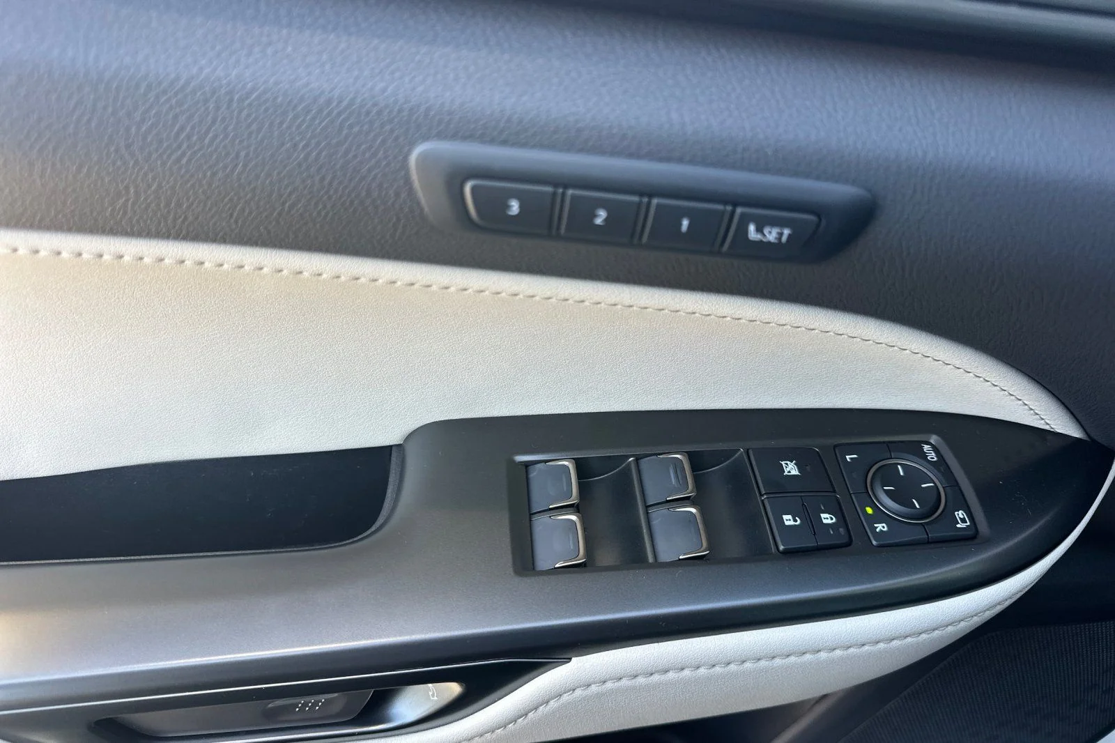 2026 Lexus NX 350 Luxury - Photo 8