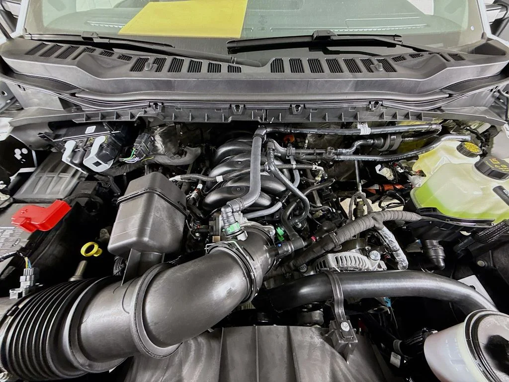 New 2026 Oxford White Ford XL image 25