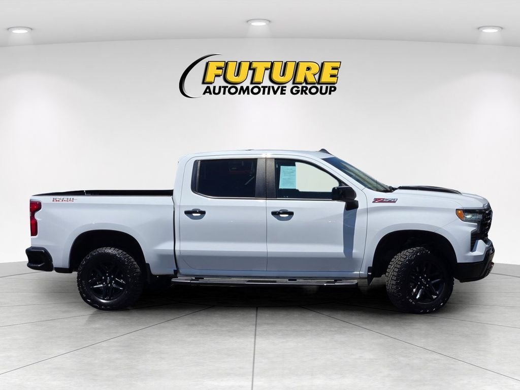 Used 2024 White Chevrolet LT Trail Boss image 3