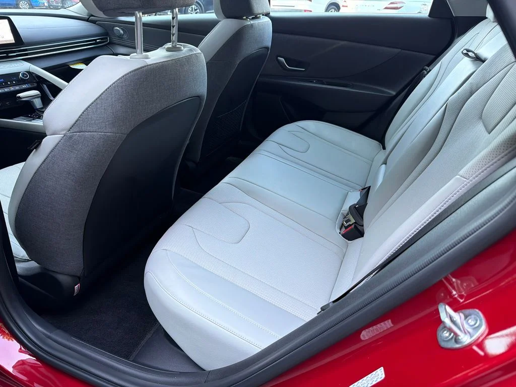 Used 2023 Red Hyundai Limited image 20