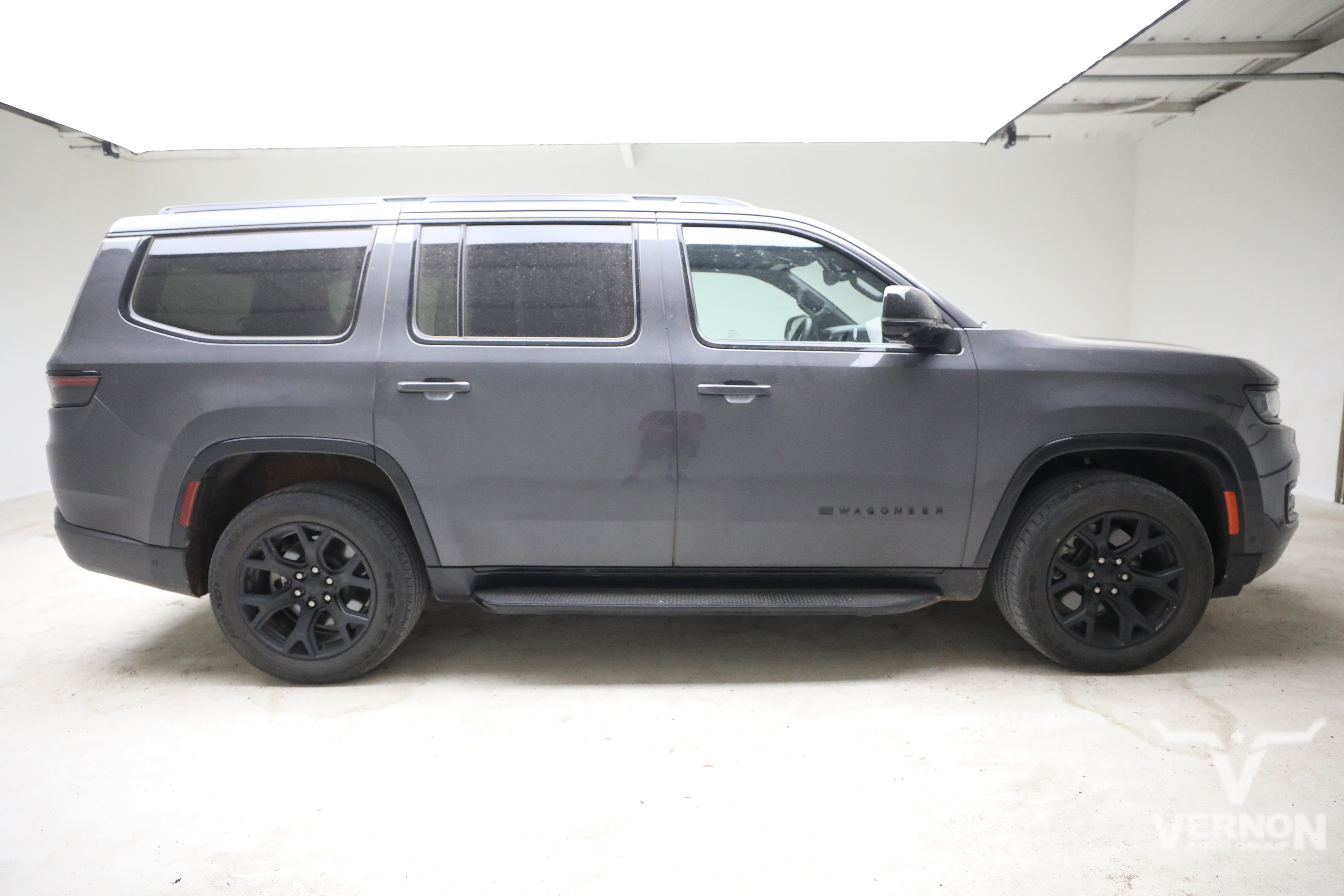 Certified Used 2024 Baltic Gray Metallic Clearcoat Jeep Y image 5