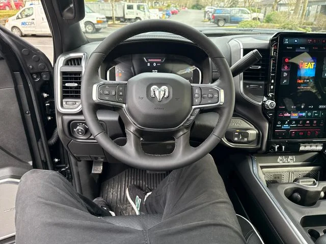 2025 RAM 2500 Laramie - Photo 17