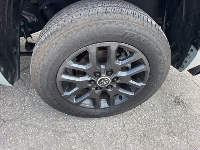 Used 2024  Toyota Platinum image 8