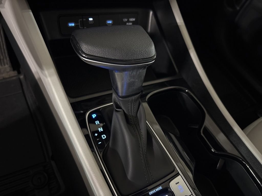 2025 Hyundai Tucson SE - Photo 19
