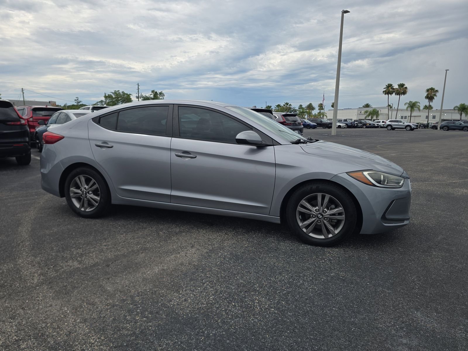 Used 2017 Hyundai Elantra SE with VIN 5NPD84LF8HH152821 for sale in Port Richey, FL