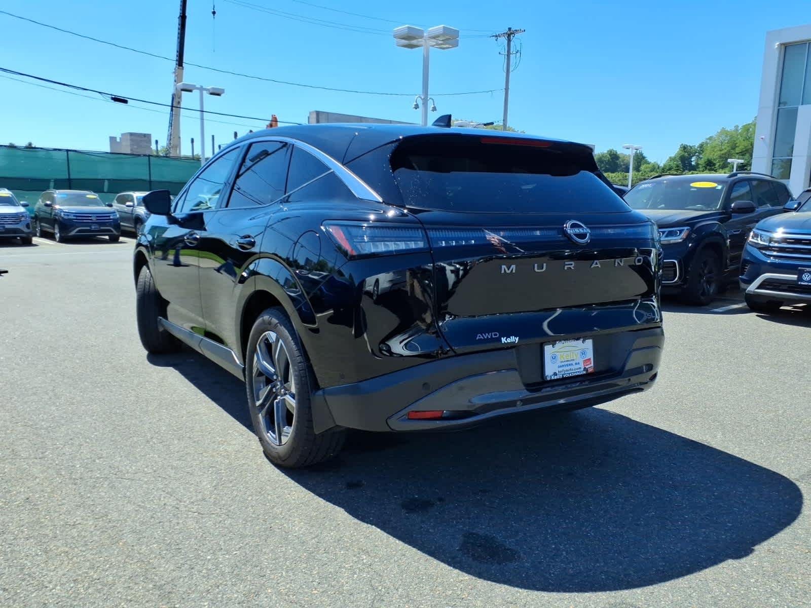 Used 2025 Super Black Nissan SL image 7