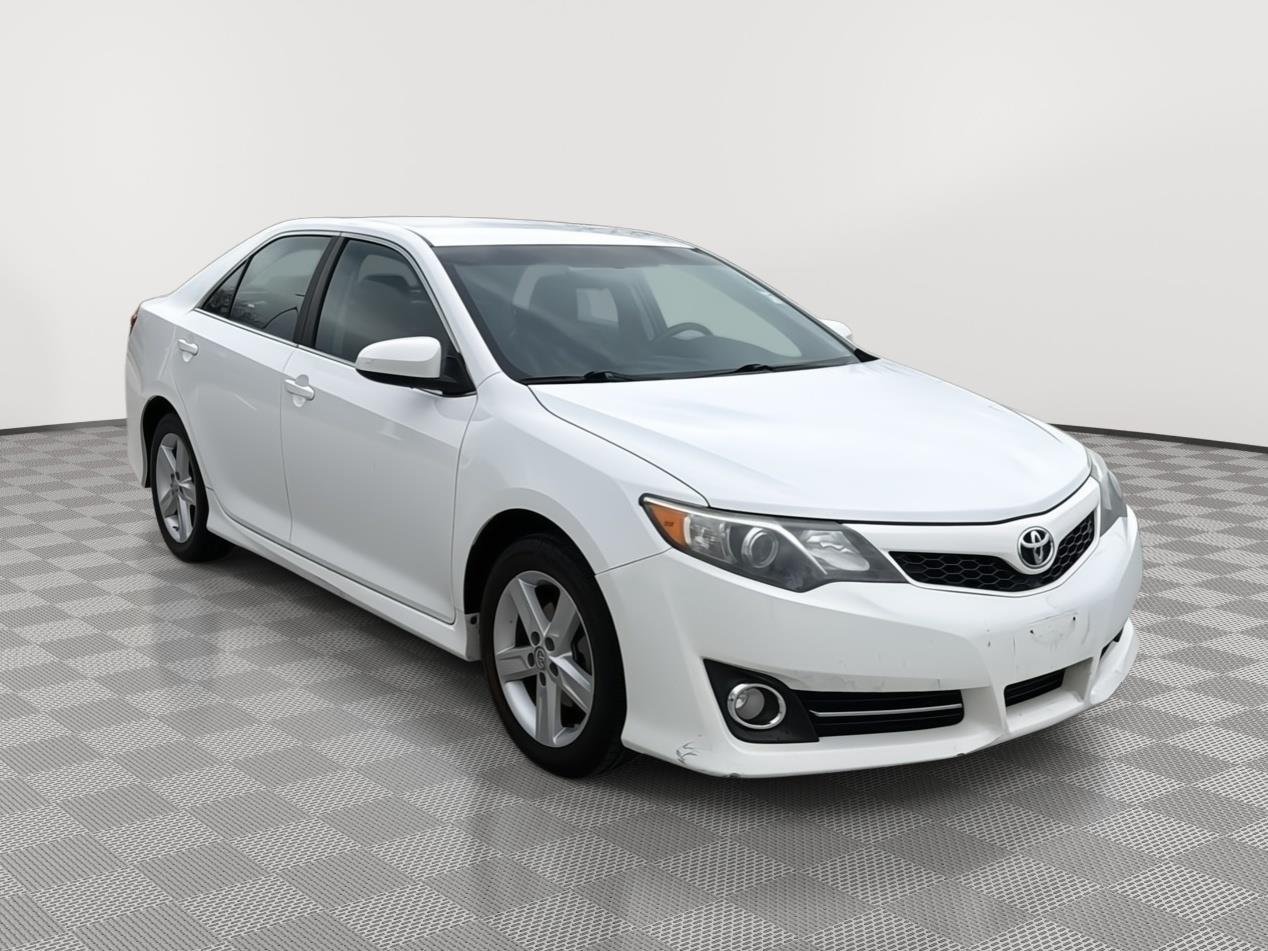 2013 Toyota Camry SE