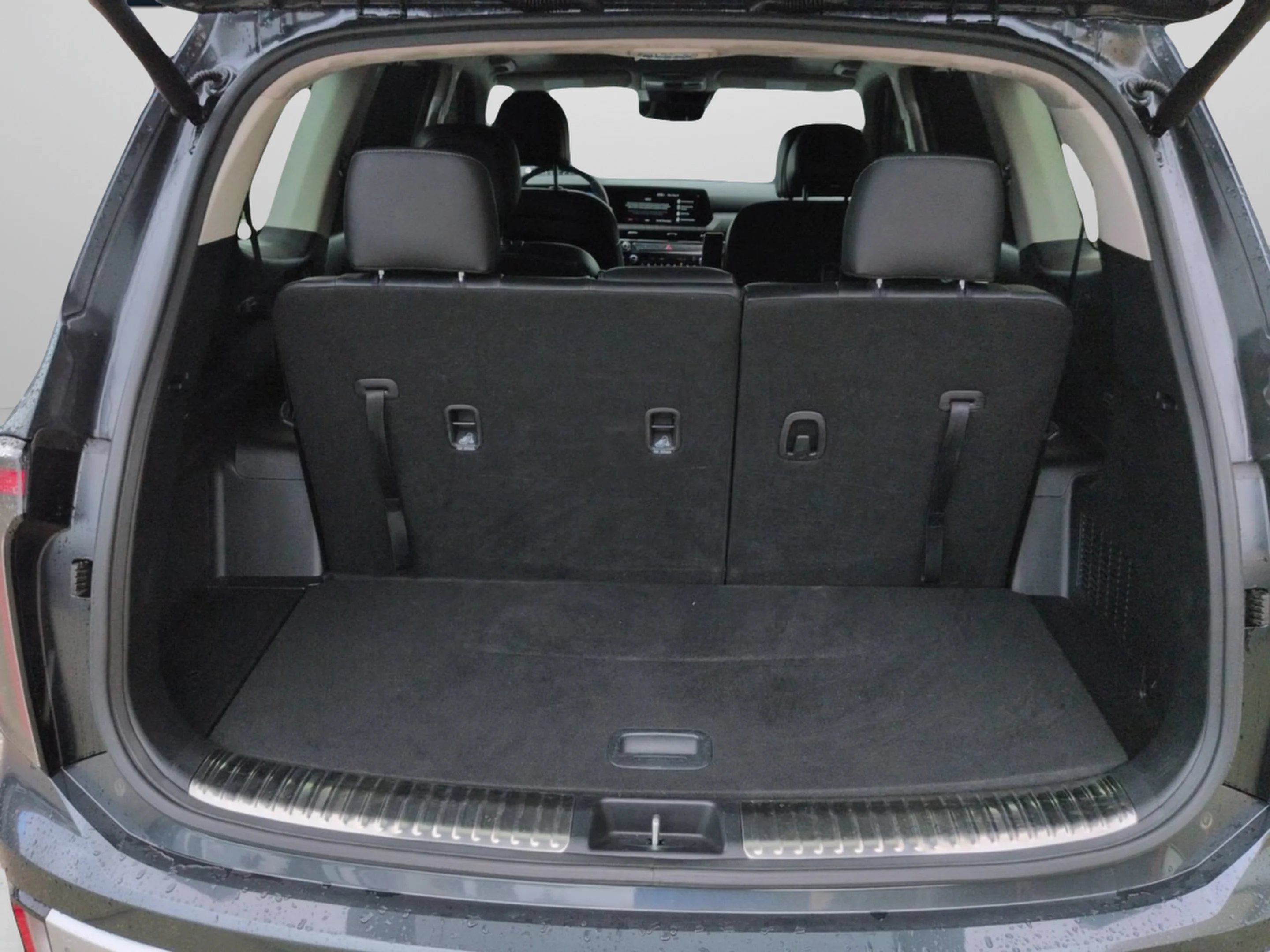 Certified Used 2024 Gravity Gray Kia SX-Prestige image 14