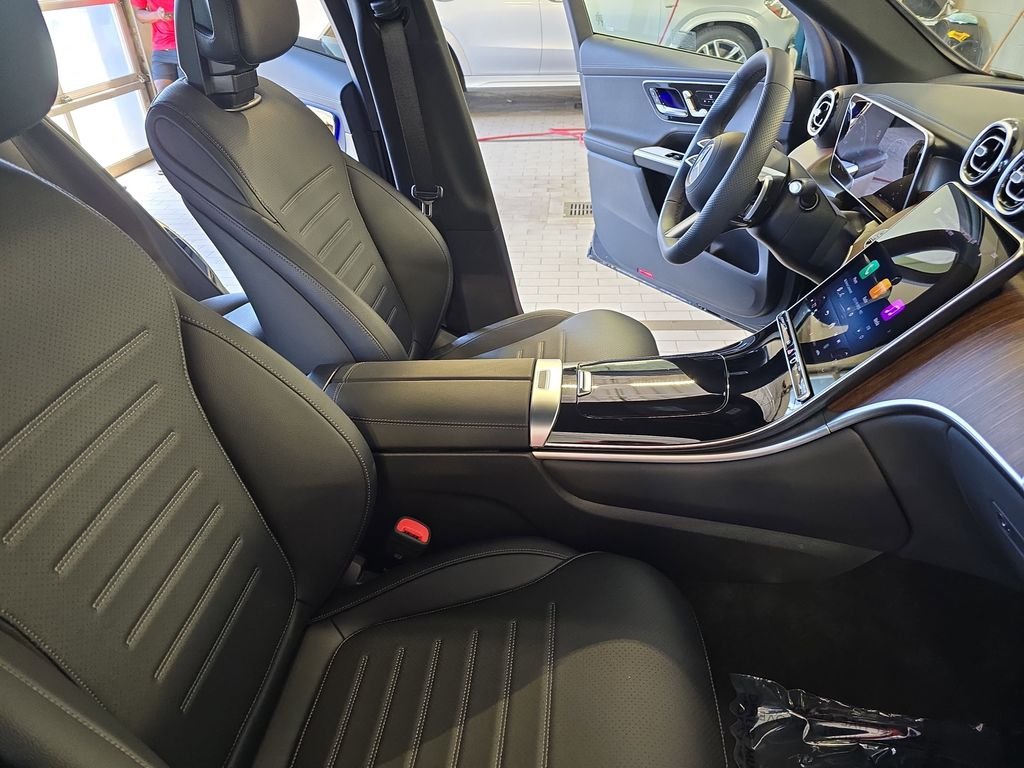 Certified Used 2026 Black Mercedes-Benz GLC 300 image 11