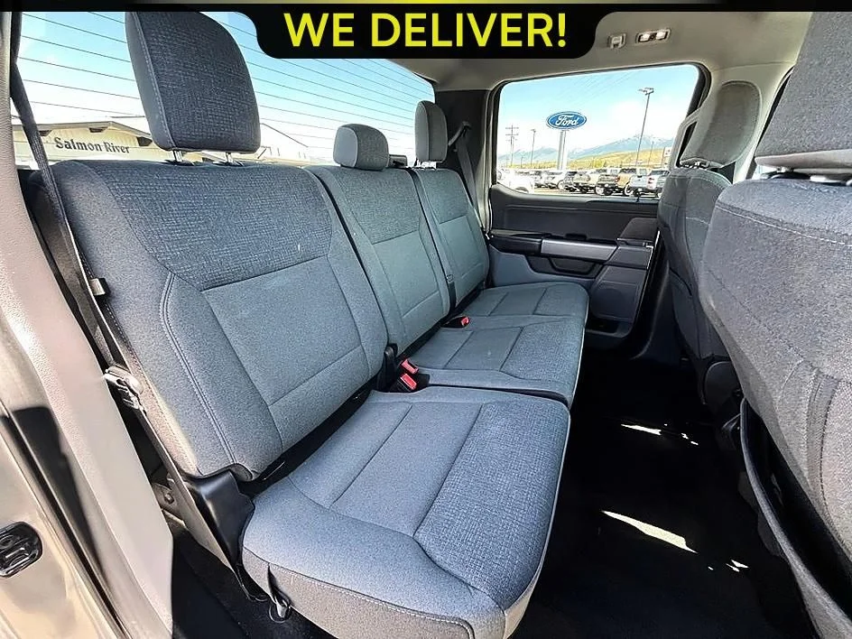 Used 2025 Silver Ford XLT image 18