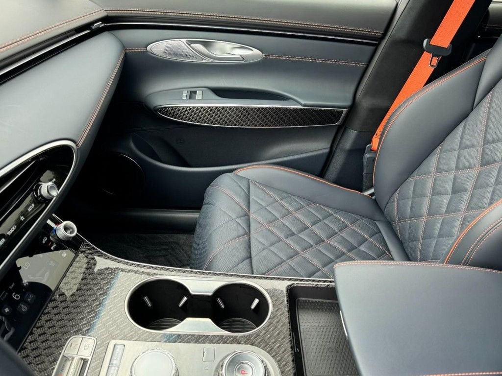 2026 GENESIS GV70 Sport Prestige - Photo 14