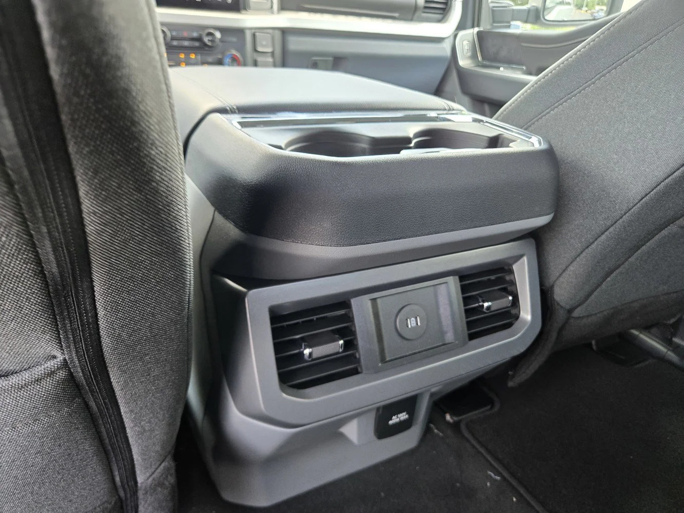 New 2026 Avalanche Ford XLT image 18