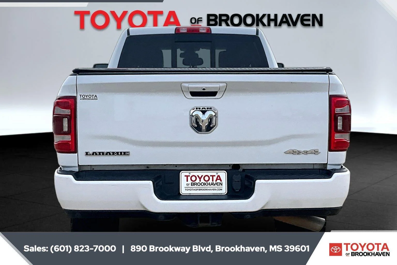 Used 2023 Bright White Clearcoat Ram Laramie image 4