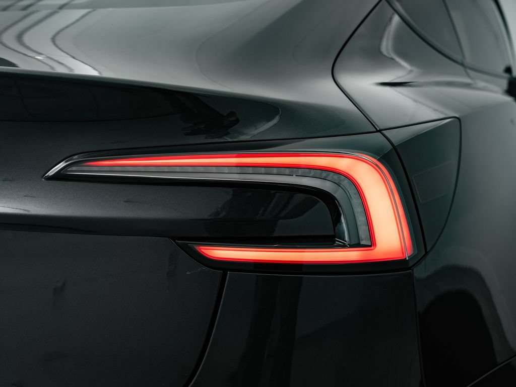 Used 2024 Stealth Gray Tesla  image 9
