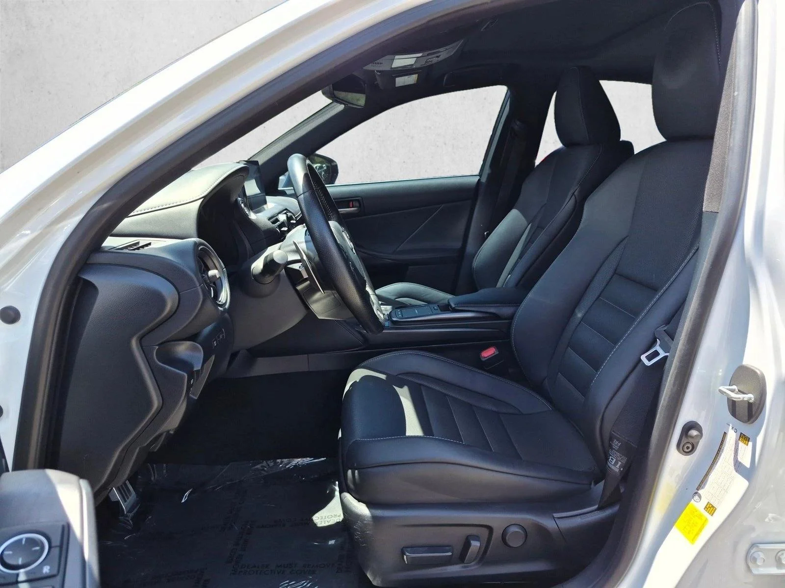 Certified Used 2024 Ultra White Lexus F SPORT image 11