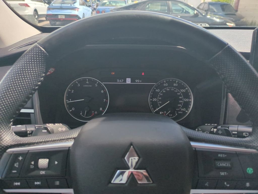 2024 Mitsubishi Outlander SE Black Edition - Photo 36