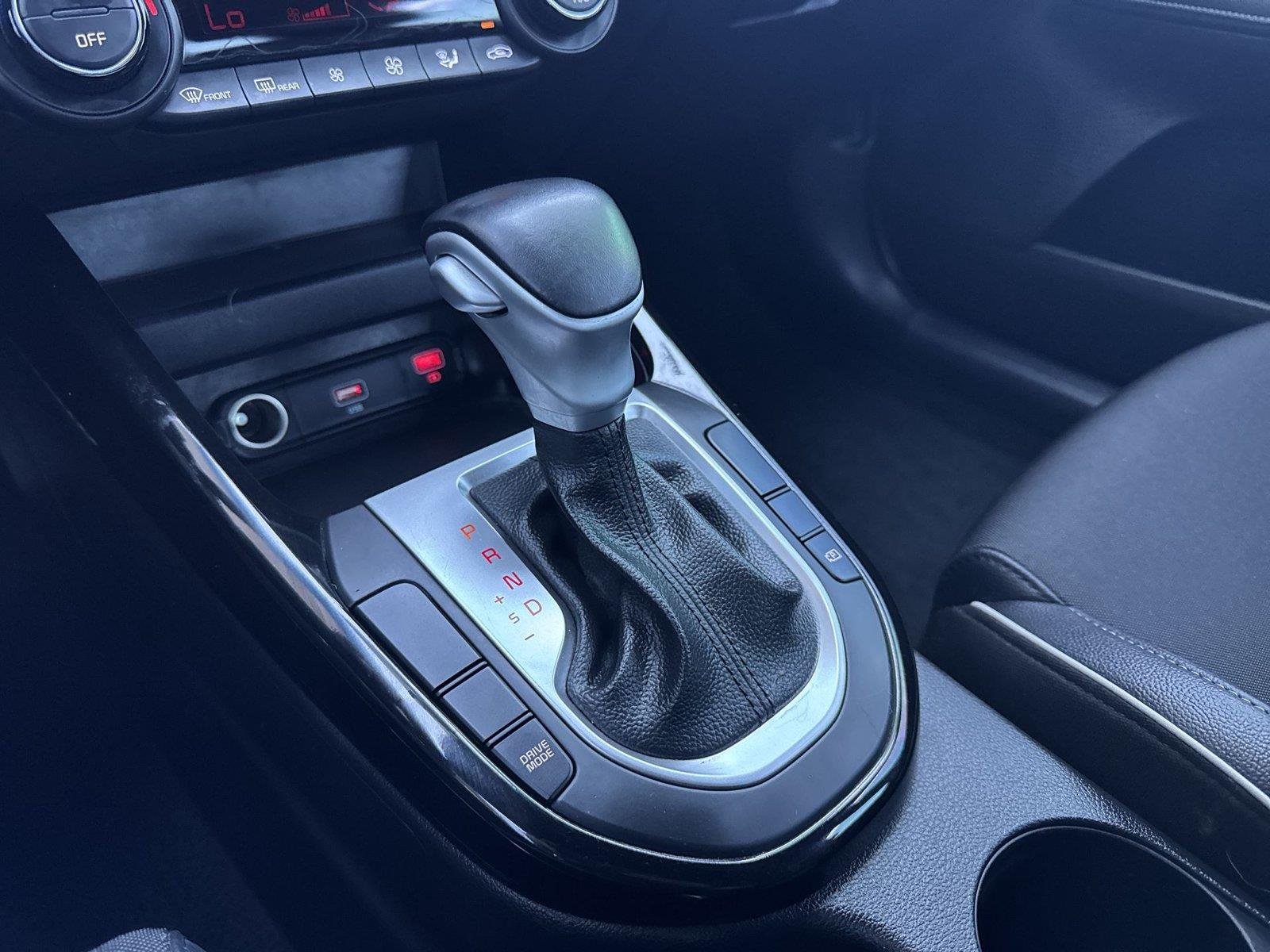 2023 Kia Forte GT-Line - Photo 16
