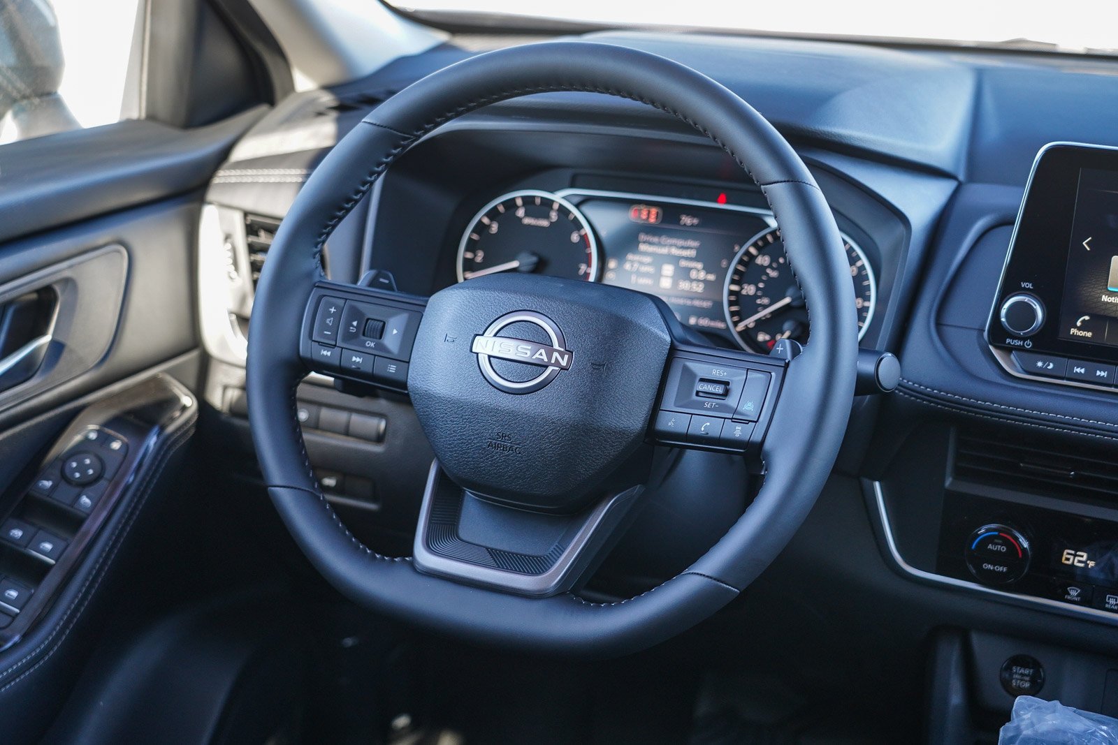 New 2026 Super Black Nissan SV image 13