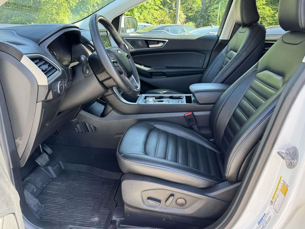 Used 2022 White Ford SEL image 20