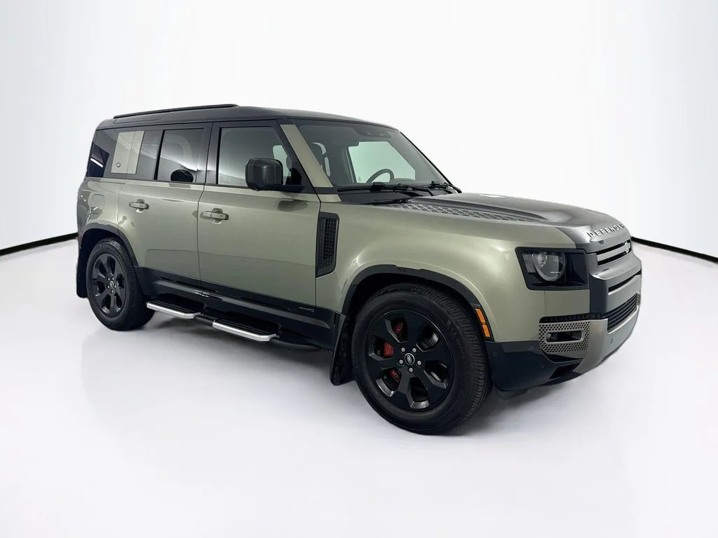 Used 2024 Green Land Rover X image 3