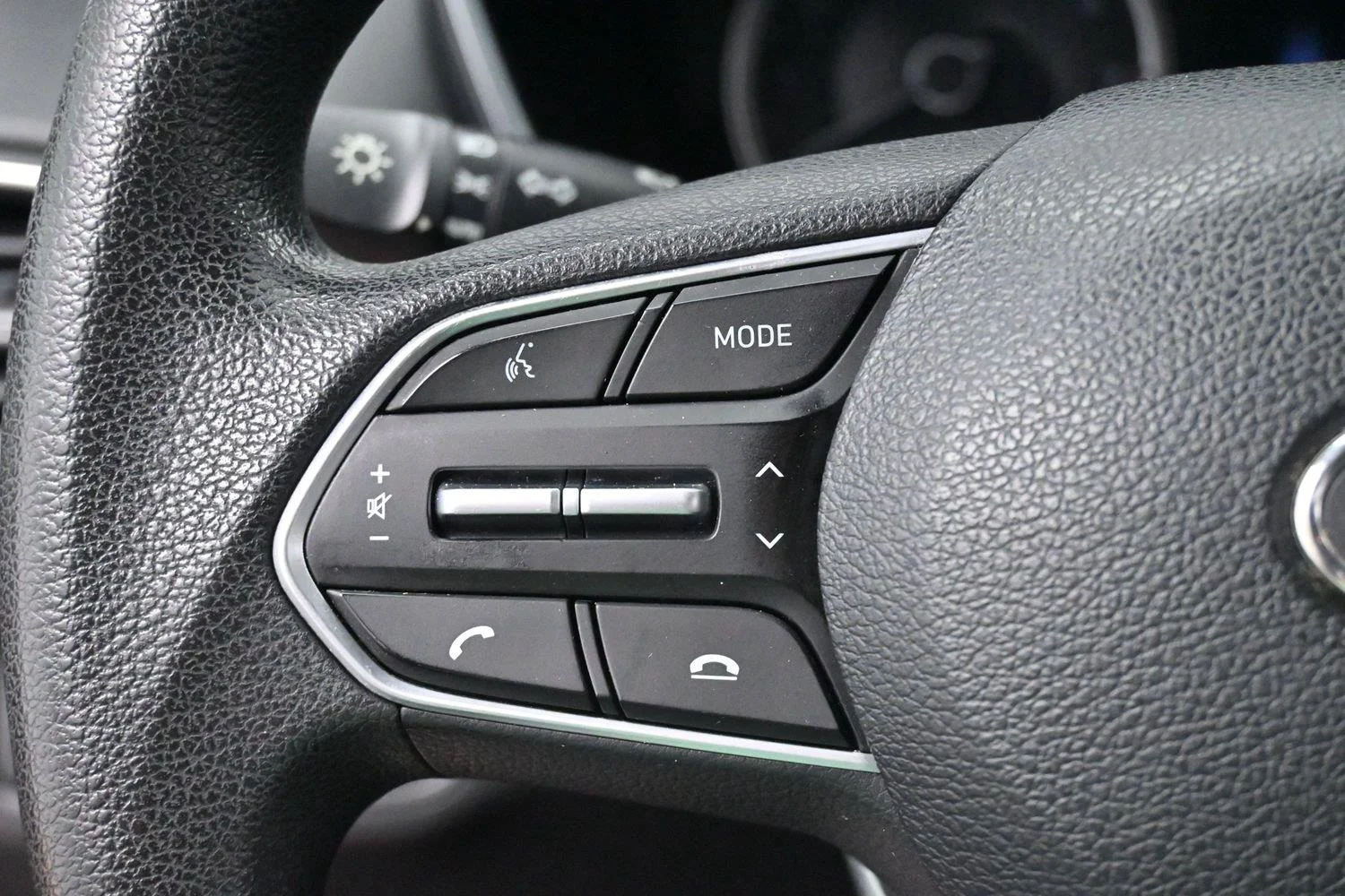 Used 2019 Symphony Silver Hyundai SE image 16