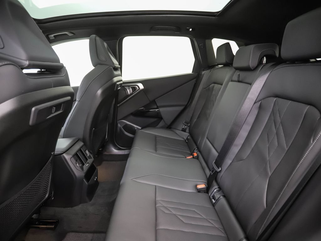Used 2026 Dark Graphite BMW 30 xDrive image 22