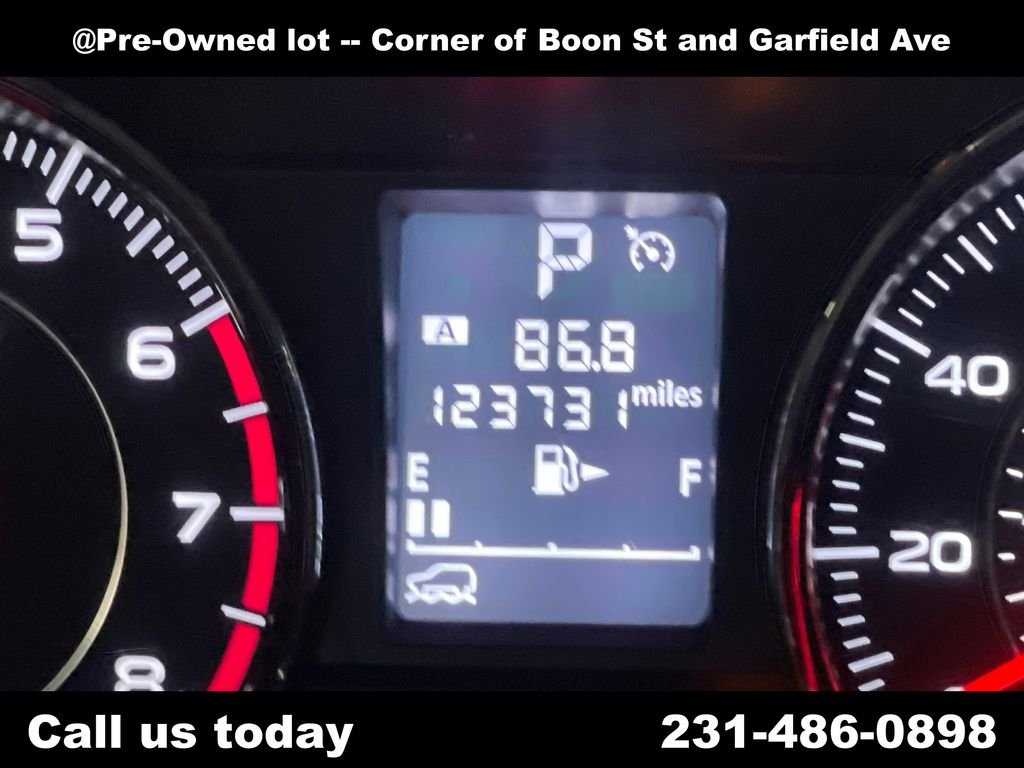 Used 2014 Gray Subaru 2.5i Touring image 22