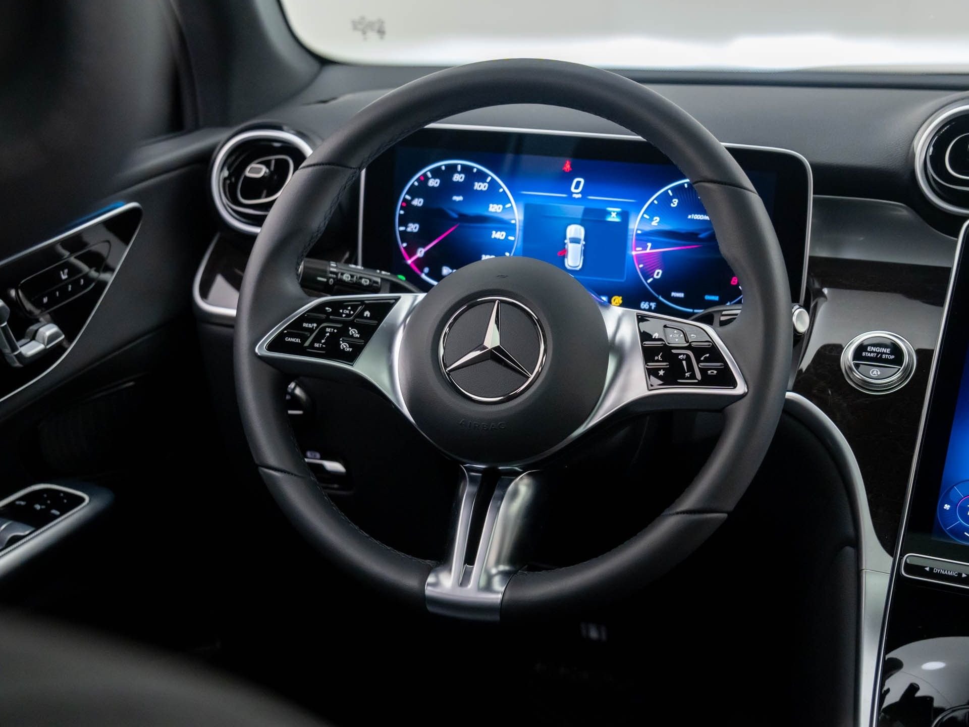 Certified Used 2026 White Mercedes-Benz GLC 300 image 10