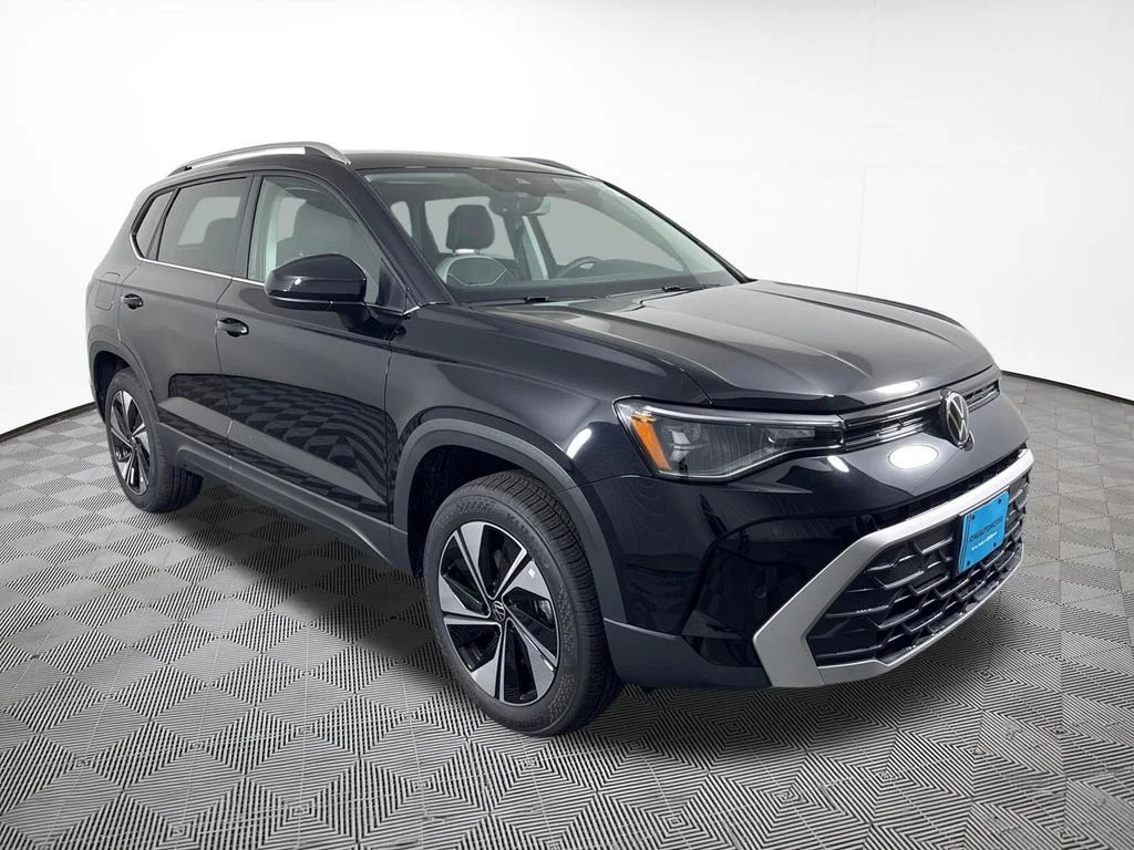 New 2026 Black Volkswagen 1.5T SE image 4