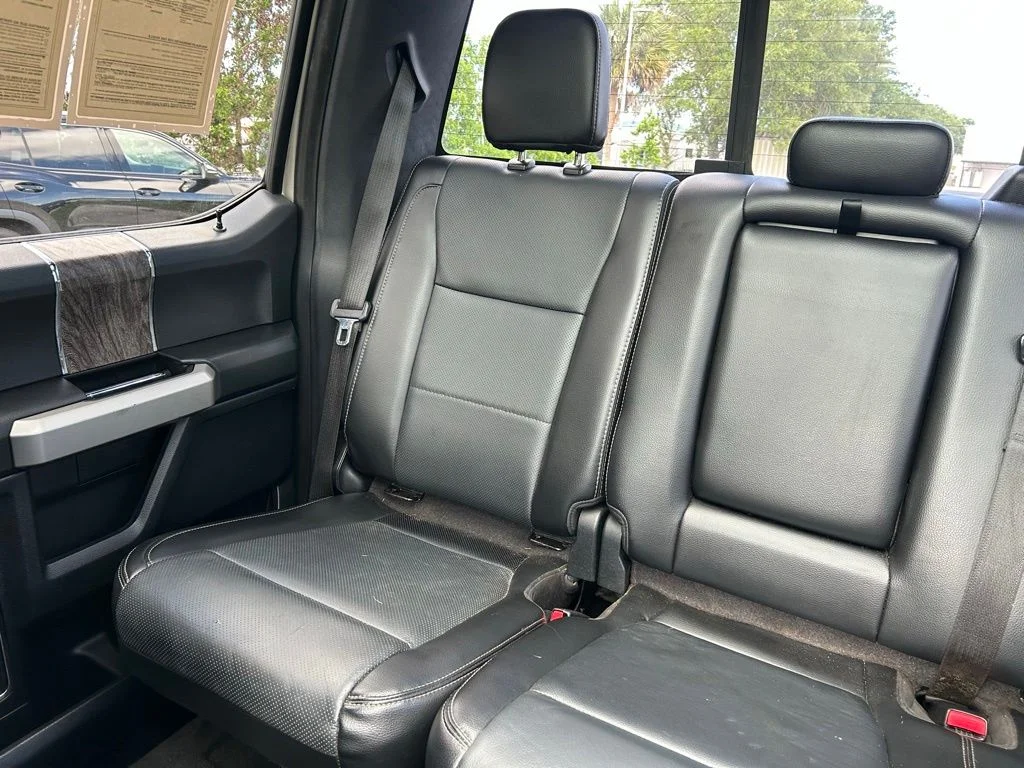 Used 2017 White Gold Metallic Ford Lariat image 12
