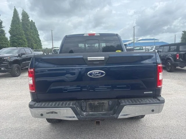 Used 2019 Blue Ford XLT image 6