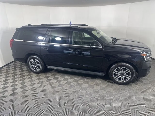 Certified 2025 Ford Expedition Active with VIN 1FMJK1J80SEA20582 for sale in Shakopee, Minnesota