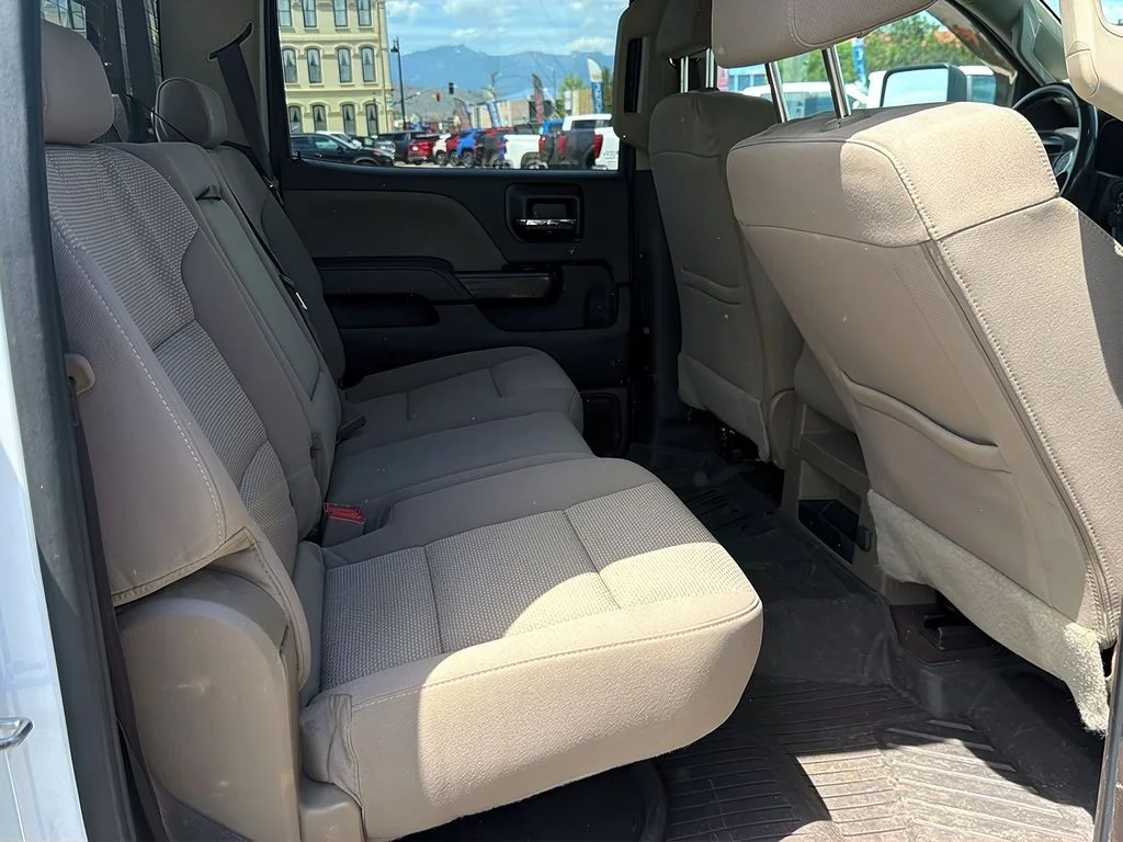 2018 Chevrolet Silverado 3500HD LT - Photo 25