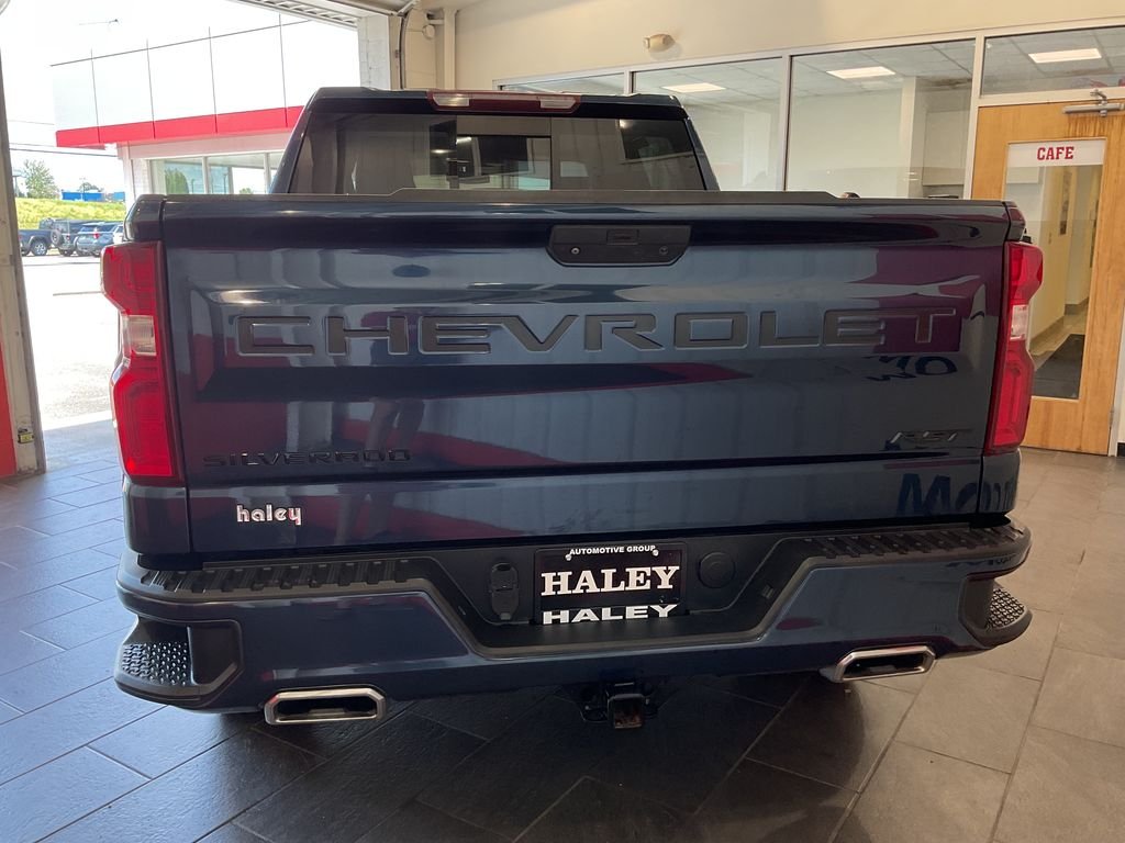 Used 2021 Blue Chevrolet RST image 7