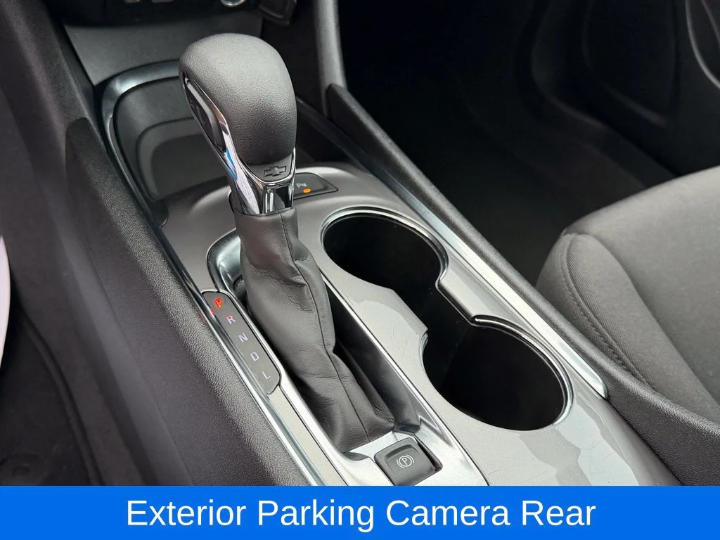Used 2025 Sterling Gray Metallic Chevrolet 1LT image 14