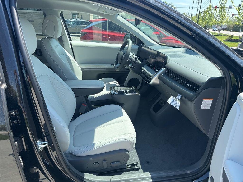 New 2026 Black Hyundai Limited image 38