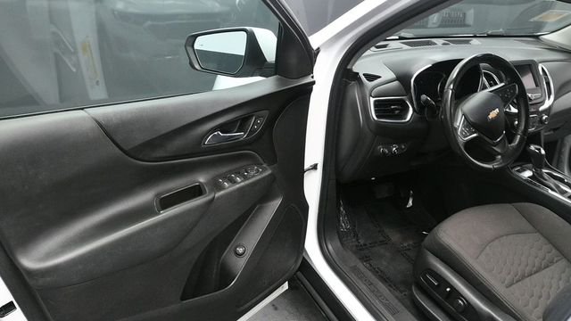 Used 2021 White Chevrolet LT image 16