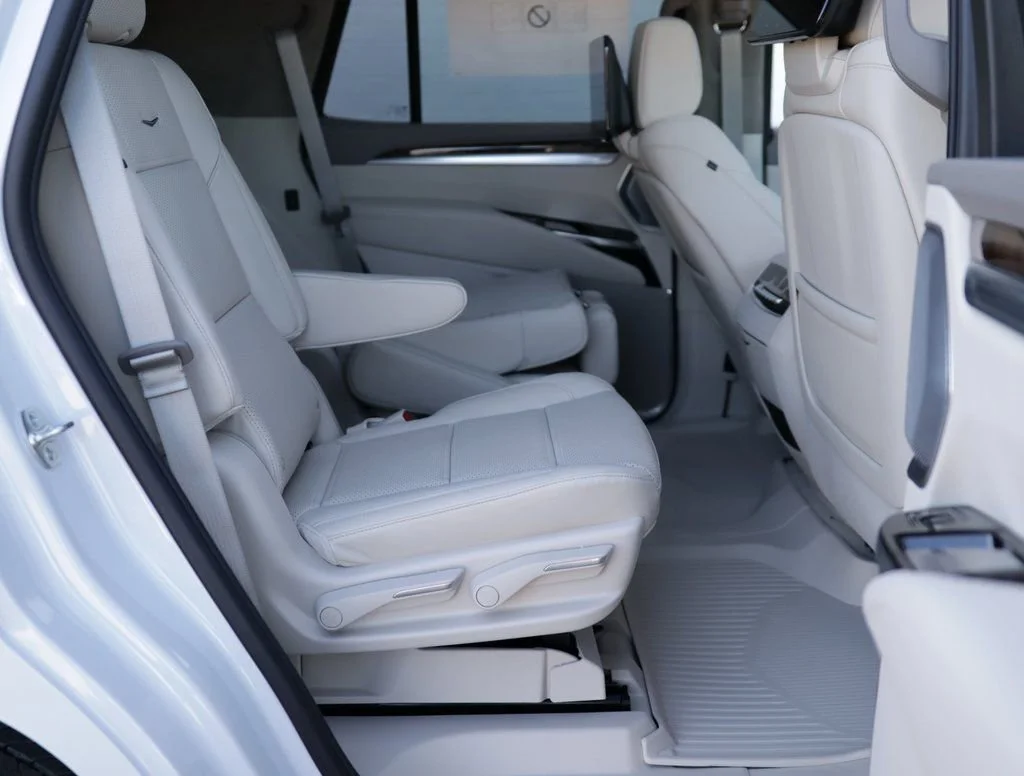 2026 Cadillac Escalade Platinum Sport - Photo 46
