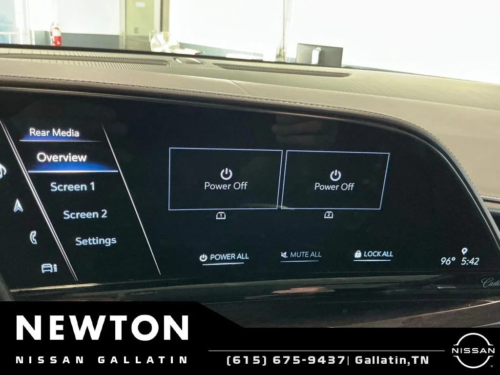 Used 2021 Crystal White Tricoat Cadillac Sport Platinum image 61