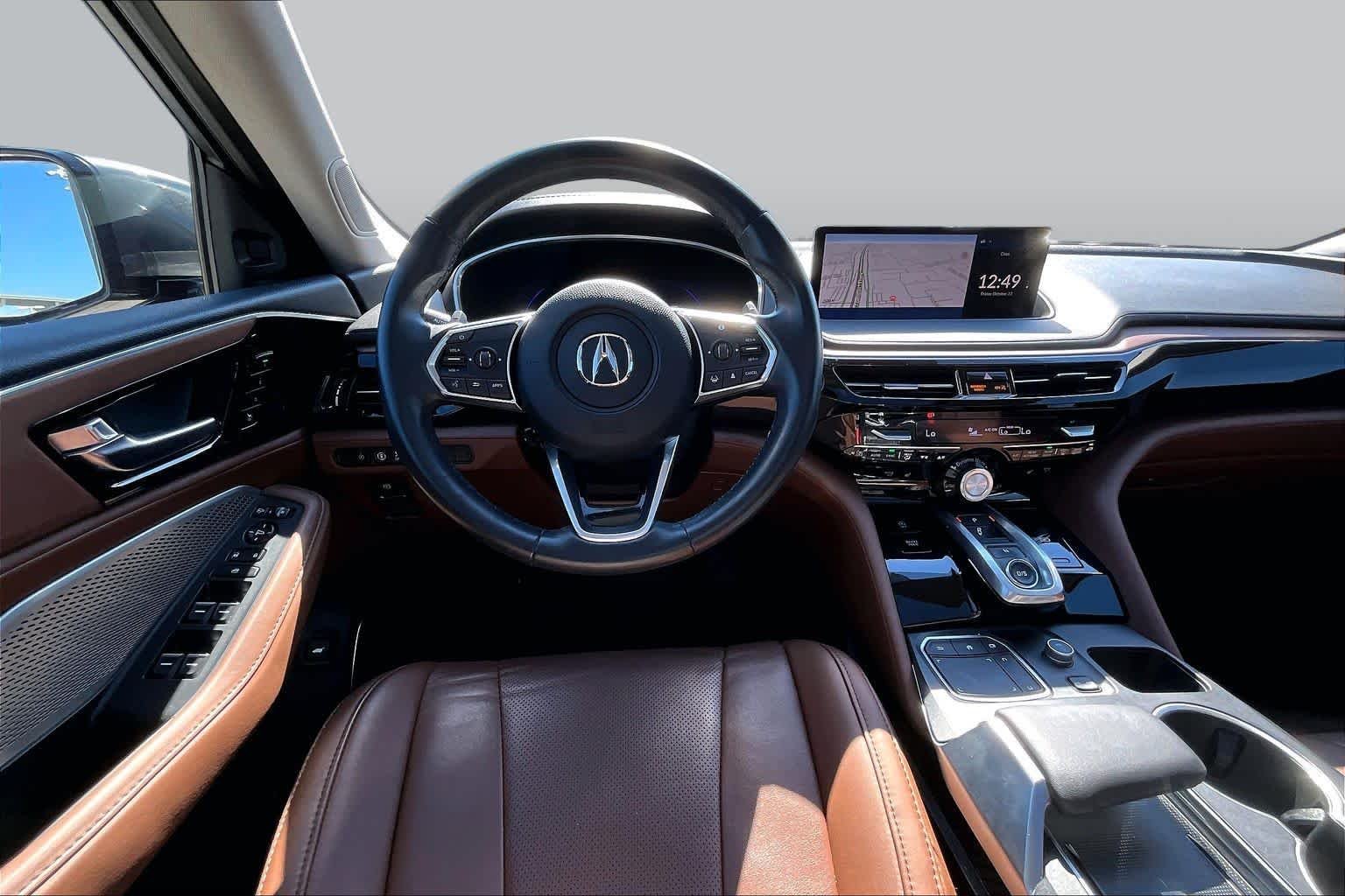 Used 2024 Liquid Carbon Metallic Acura w/Technology Package image 6