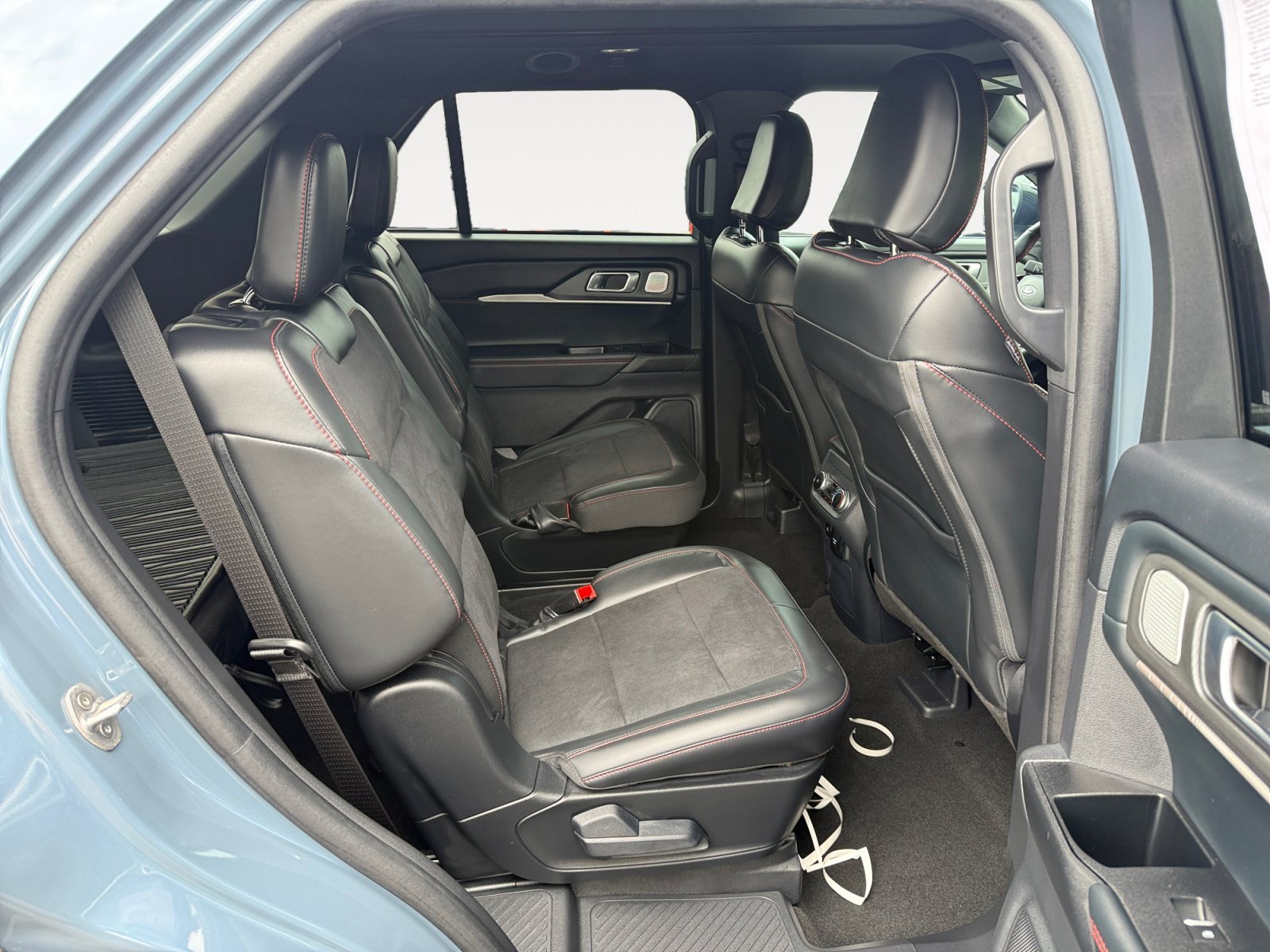 Certified Used 2025 Vapor Blue Ford ST image 18