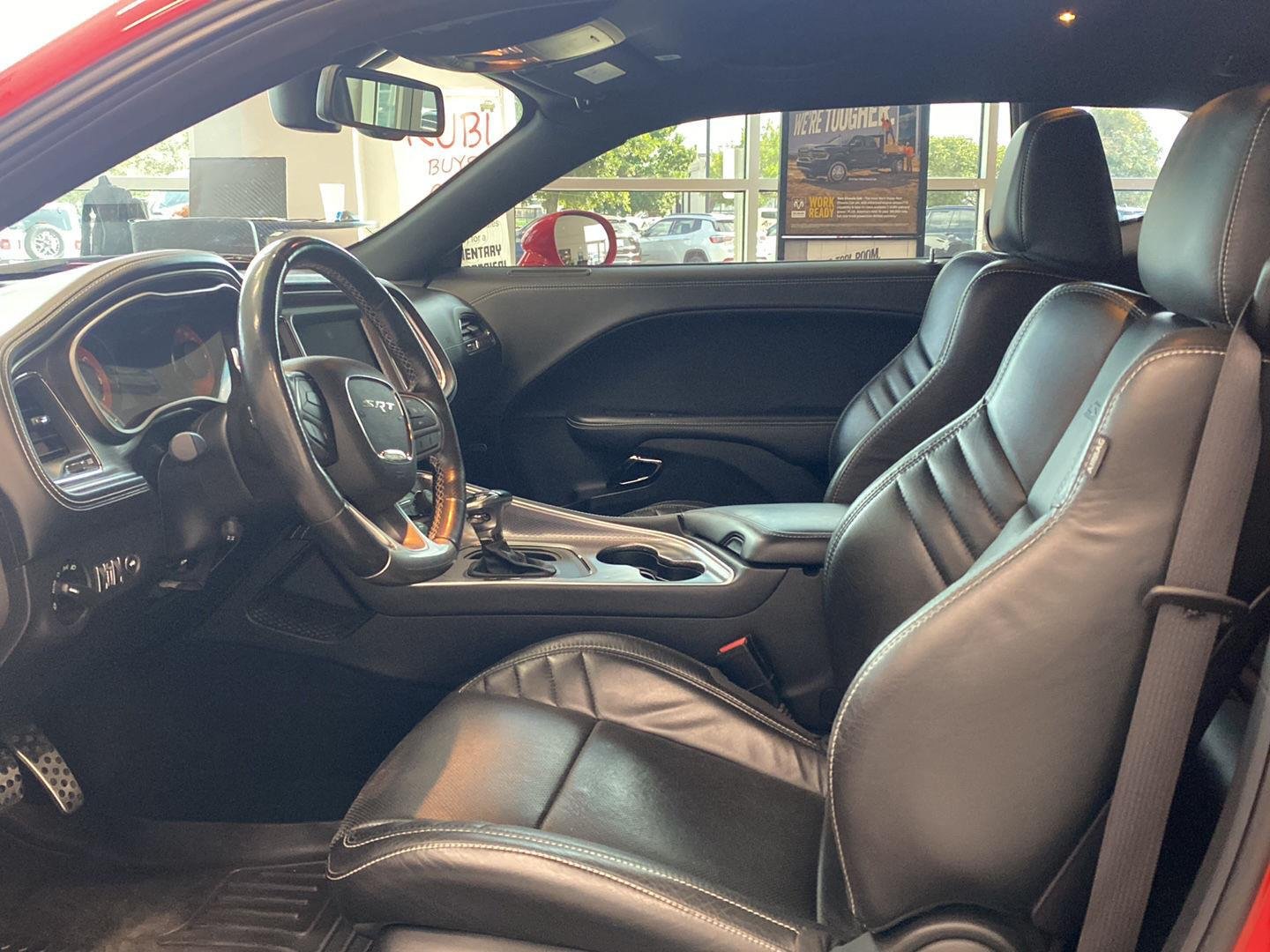 Used 2020 Torred Clearcoat Dodge SRT Hellcat Redeye image 12