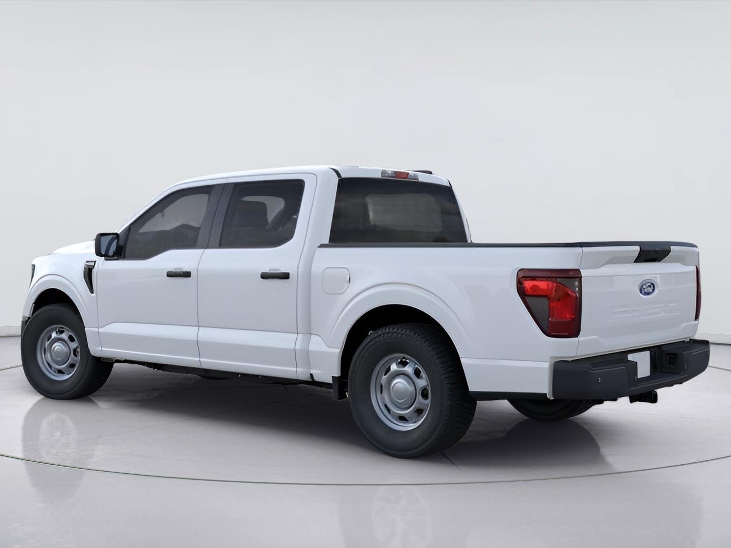 New 2026 Oxford White Ford XL image 4