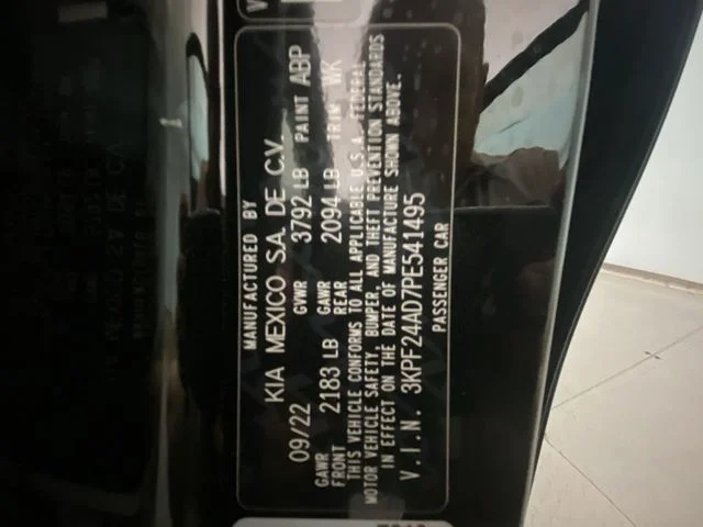 Used 2023 Black Kia LXS image 26