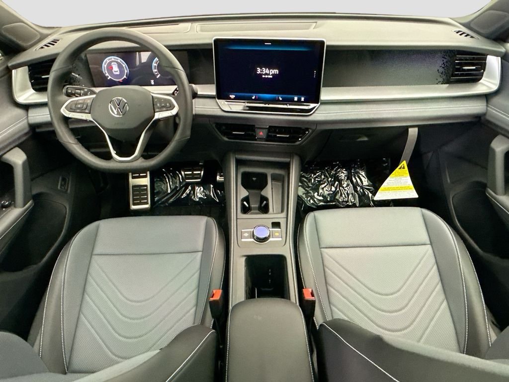 New 2026 Platinum Gray Metallic Volkswagen 2.0T SE R-Line Black image 13