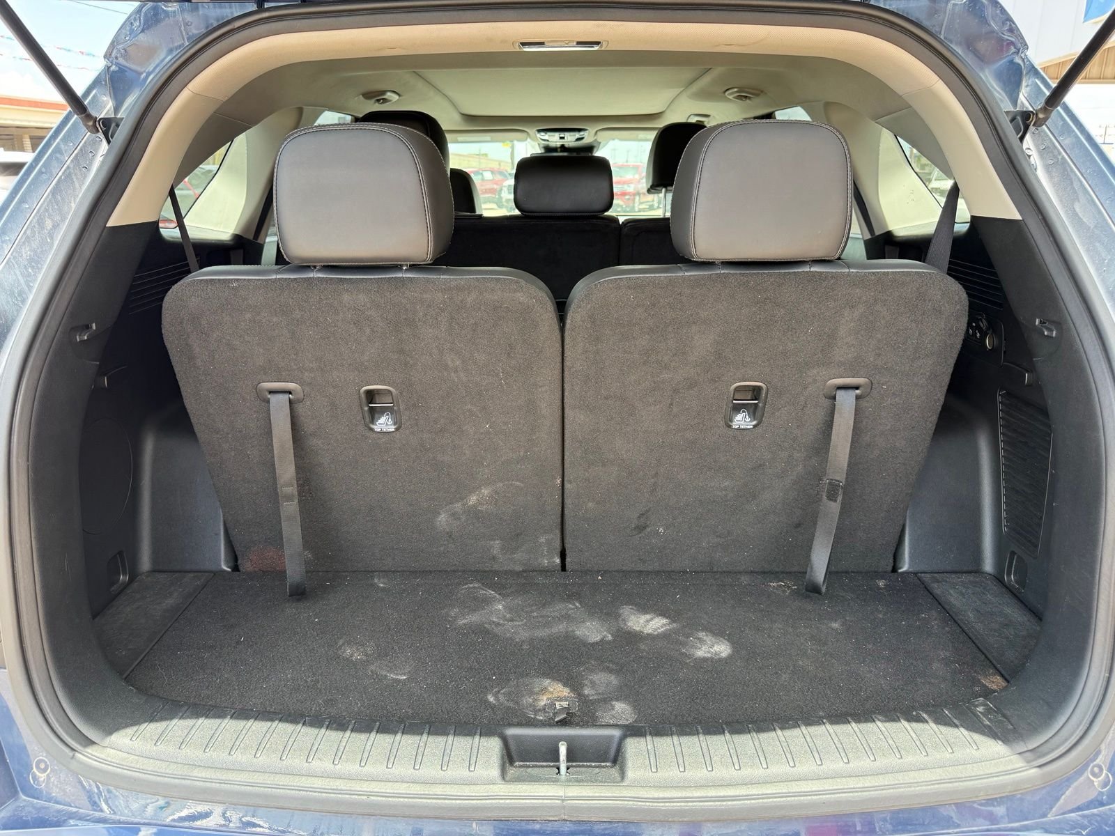 Used 2024 Black Kia S image 7