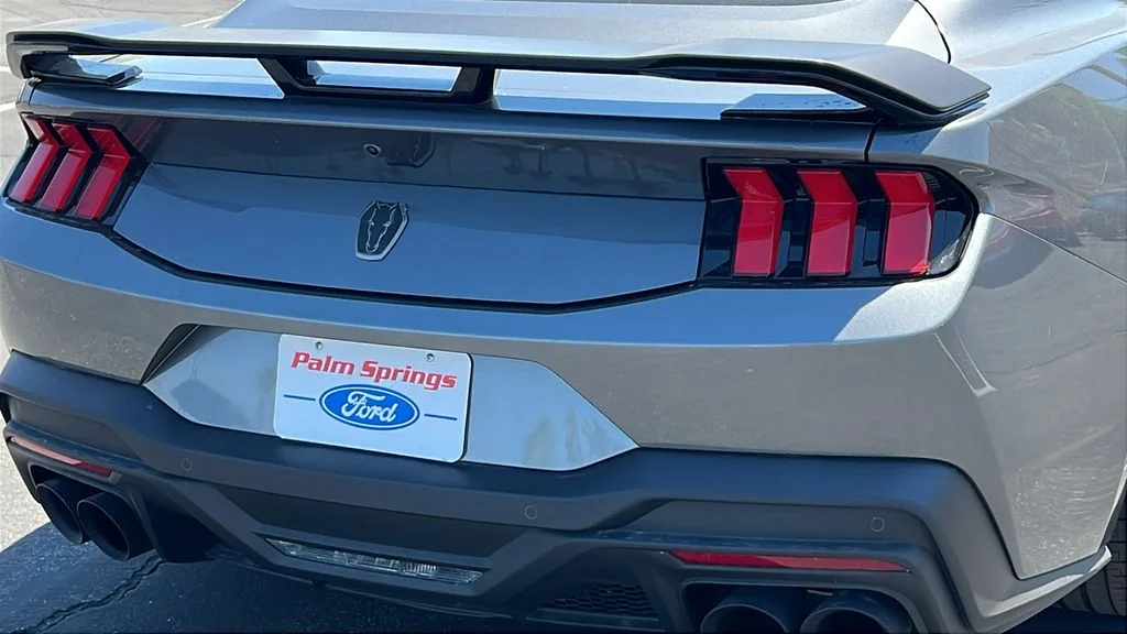 2025 Ford Mustang Dark Horse - Photo 6