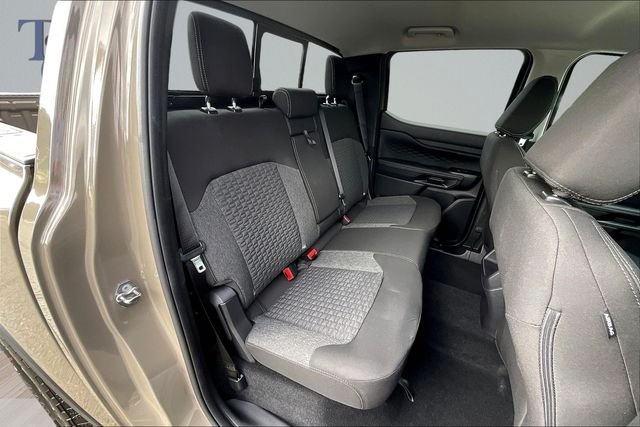 New 2026 Marsh Gray Ford XLT image 30