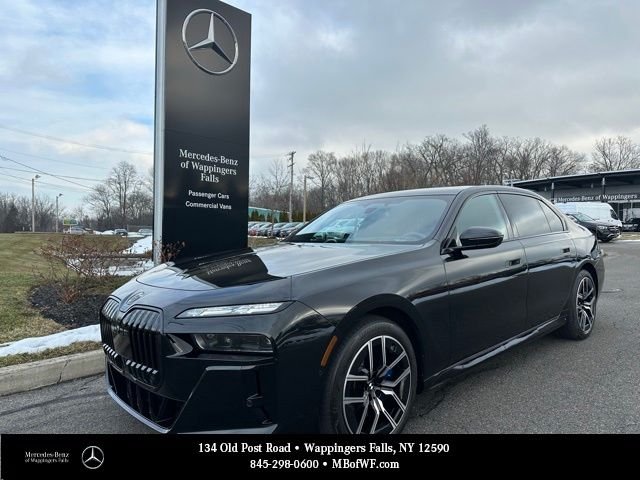 2024 BMW 7 Series 760i