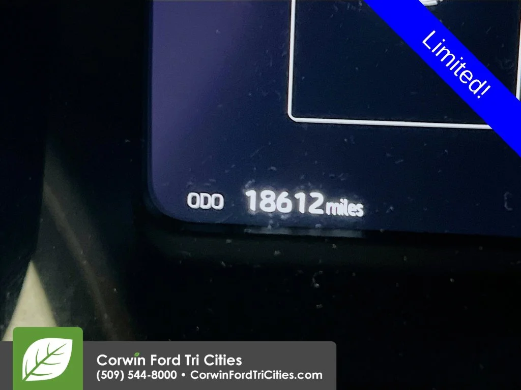 Used 2024 Pearl Toyota Limited image 2
